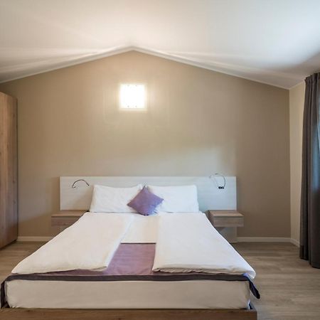 Hotel Dogana Sirmione Kültér fotó