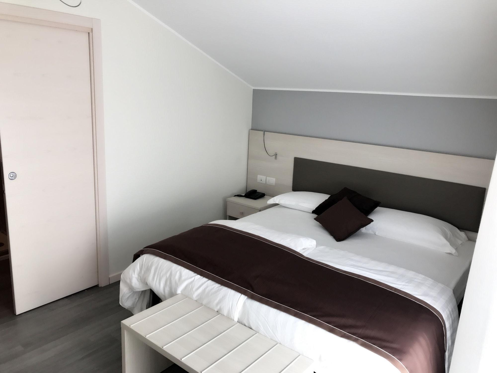 Hotel Dogana Sirmione Kültér fotó