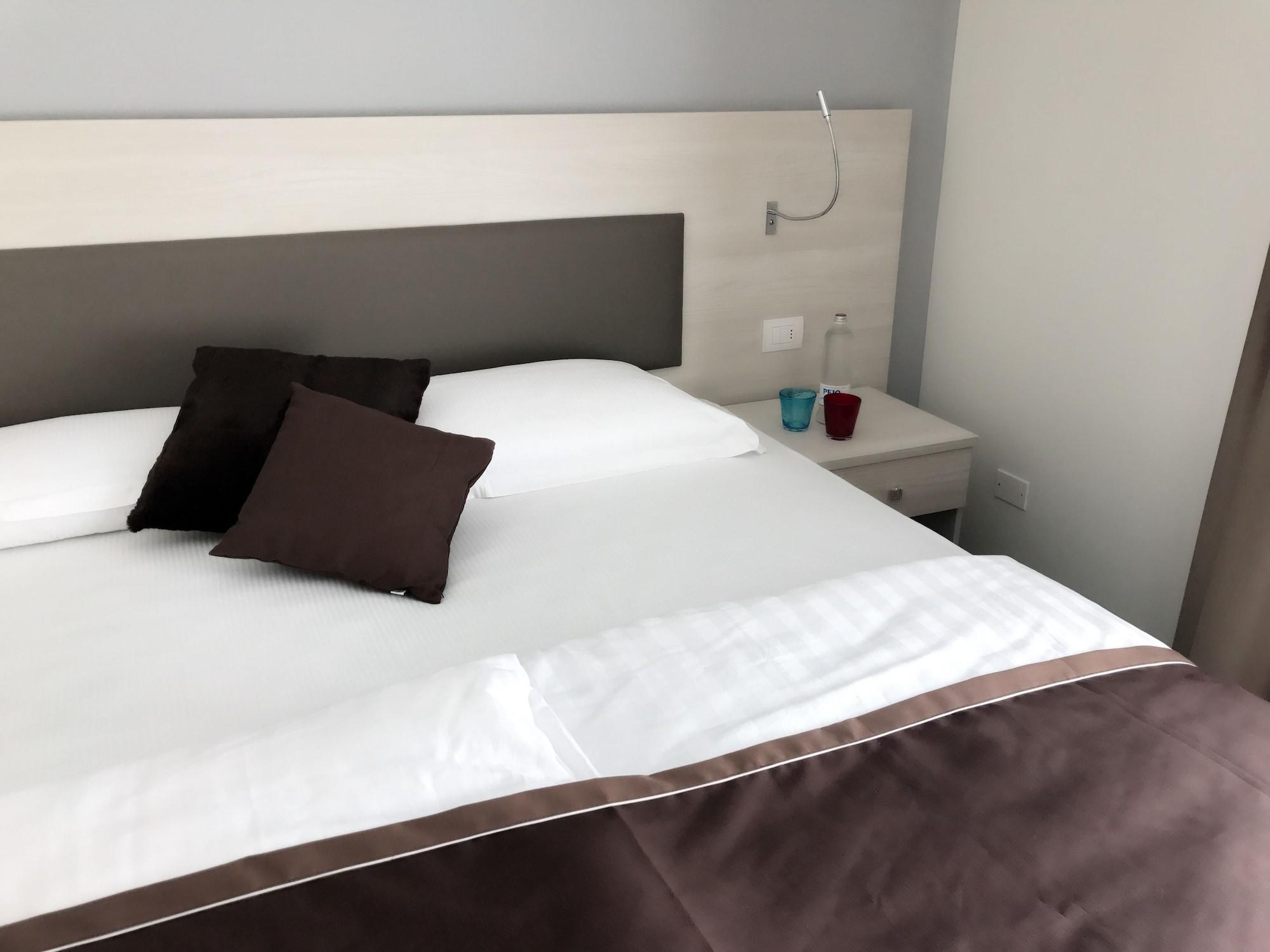Hotel Dogana Sirmione Kültér fotó